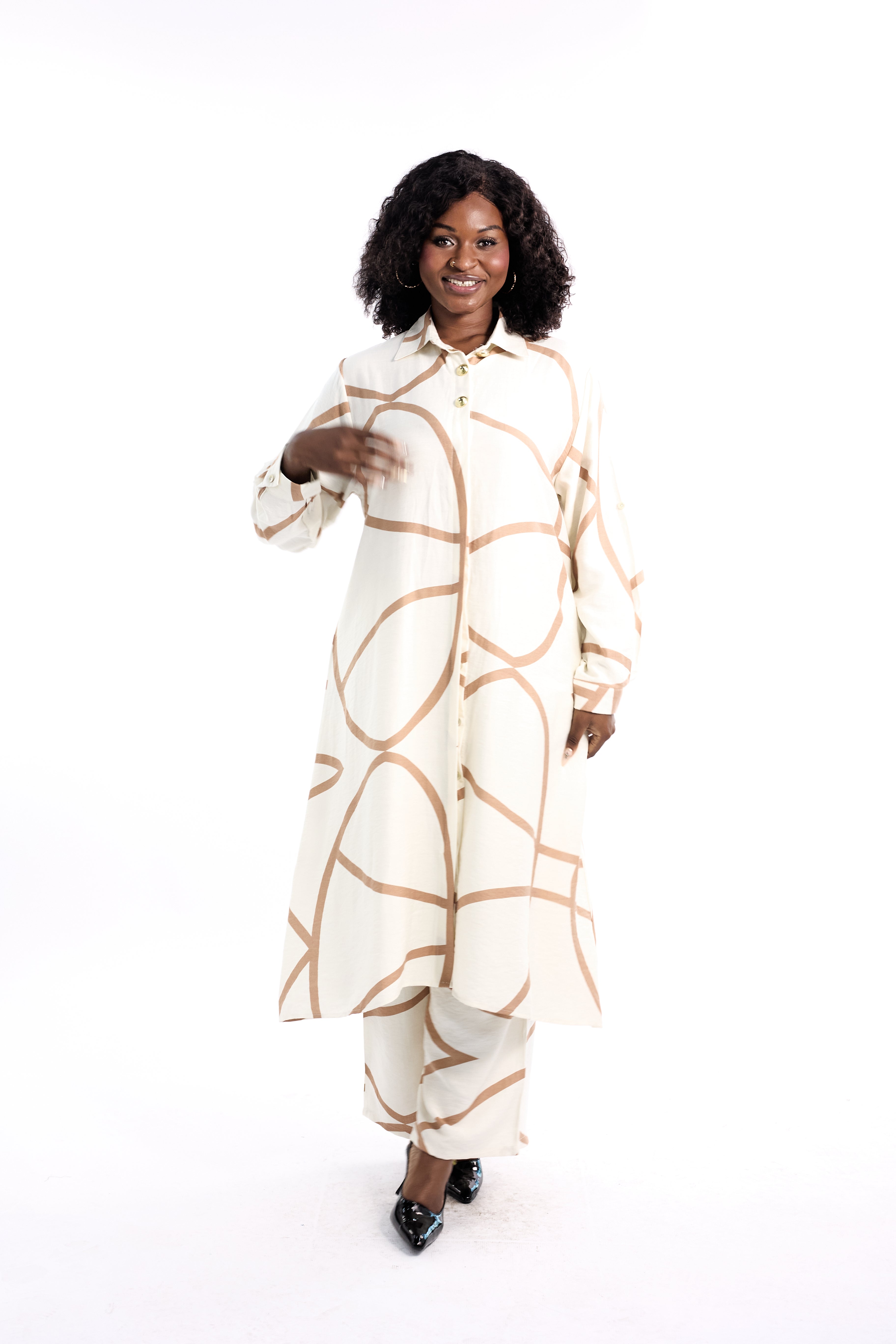 26026 - Women's Long Sleeves Shirt & Pant 2-Pcs Set - $30 Each (2-Pcs Pre Pack)