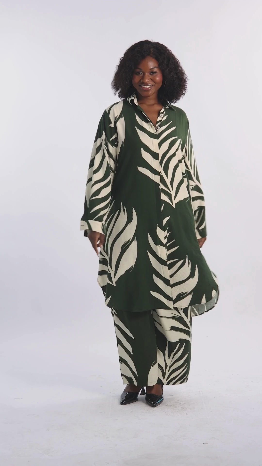26025 - Women's Long Sleeves Shirt & Pant 2-Pcs Set - $30 Each (2-Pcs Pre Pack)